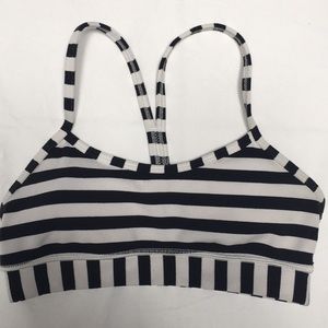 b&w Lululemon sports bra